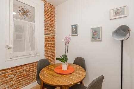 Apartamento La Latina Palacio Мадрид Экстерьер фото